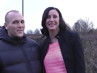 Classy mature loves young dudes jizz in mouth