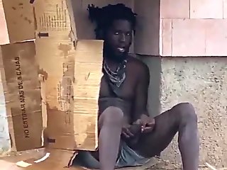 Se exibindo para o cara do carro