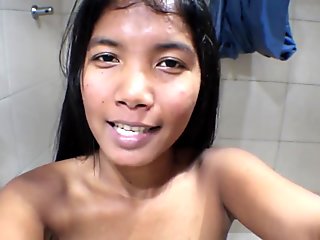 7 weeks pregnant asian teen breaks penis pump on monster coc